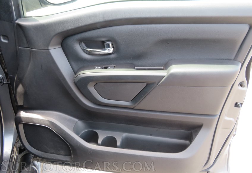 2019 Nissan Titan - Image 55