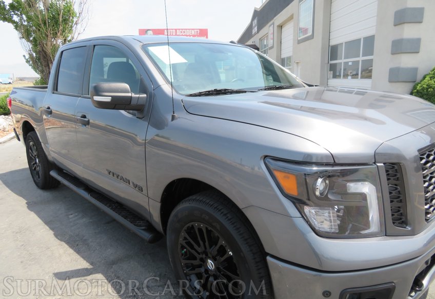 2019 Nissan Titan - Image 15