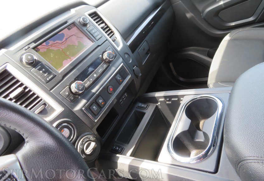 2019 Nissan Titan - Image 37