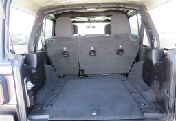 2019 Jeep Wrangler Unlimited - Image 49