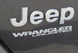 2019 Jeep Wrangler Unlimited - Image 40