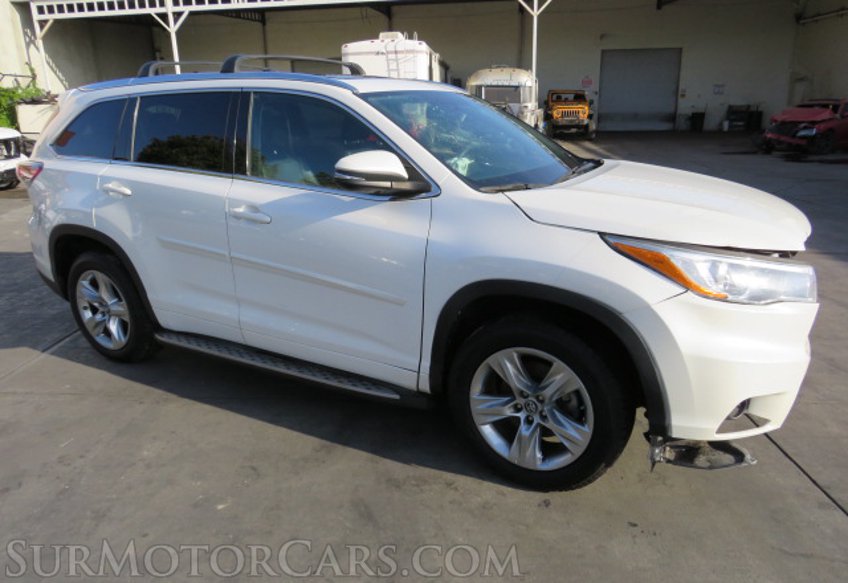 2016 Toyota Highlander - Image 2