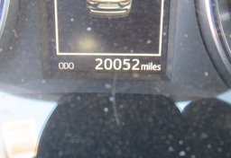 2016 Toyota Highlander - Image 15