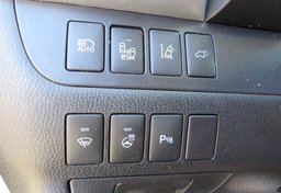 2016 Toyota Highlander - Image 38
