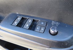2016 Toyota Highlander - Image 39