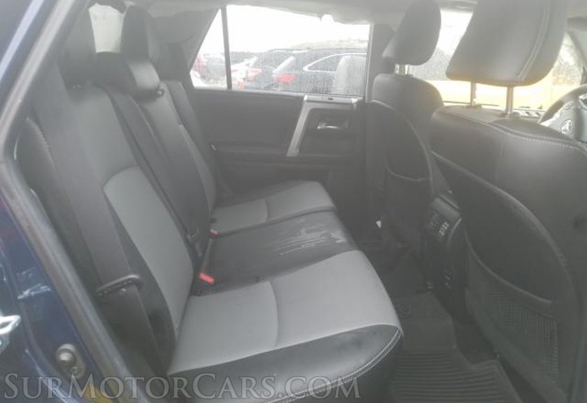 2017 Toyota 4Runner - Image 6