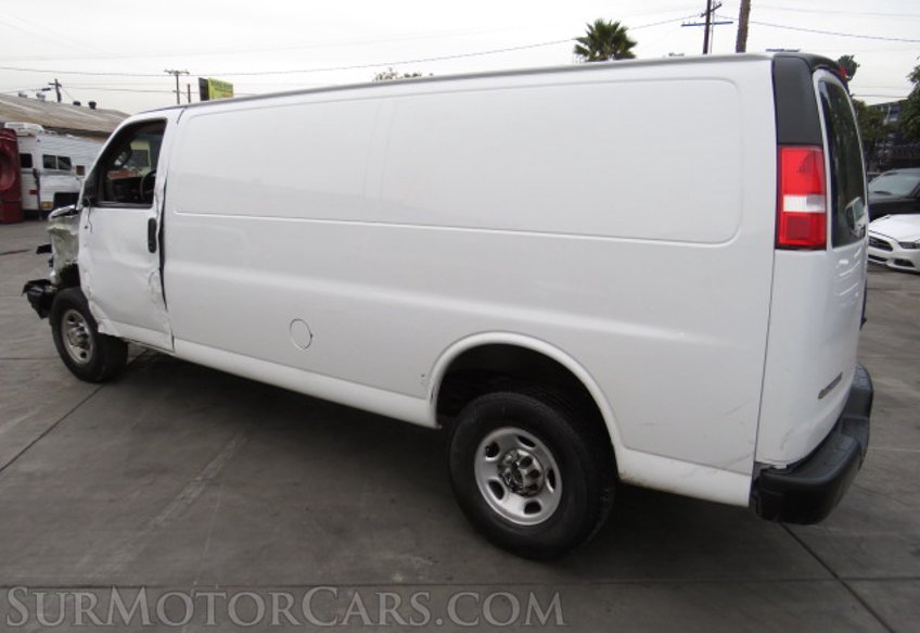 2021 Chevrolet Express Cargo Van - Image 10
