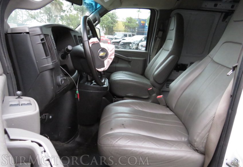 2021 Chevrolet Express Cargo Van - Image 24