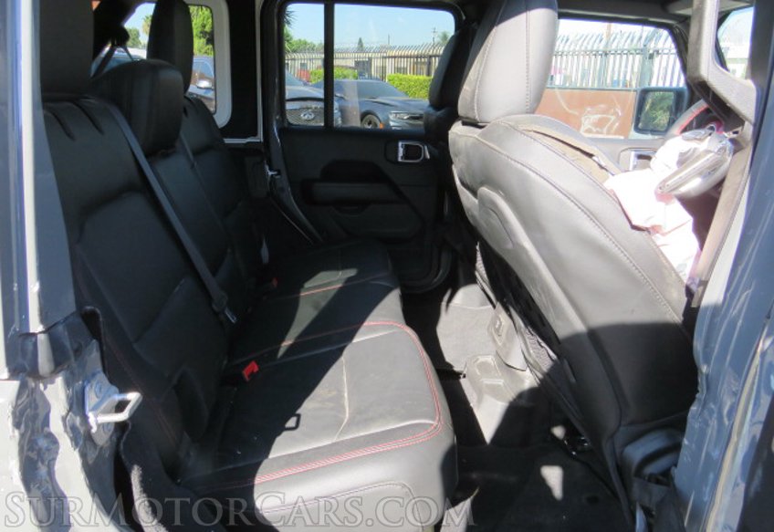 2022 Jeep Wrangler - Image 31