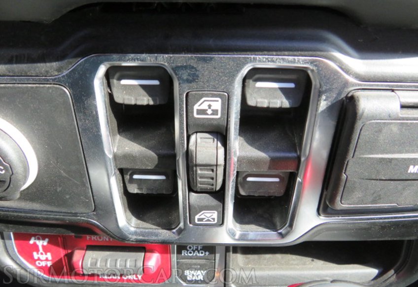 2022 Jeep Wrangler - Image 40