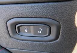 2022 Jeep Wrangler - Image 44