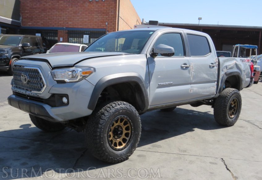 2019 Toyota Tacoma 4WD - Image 3
