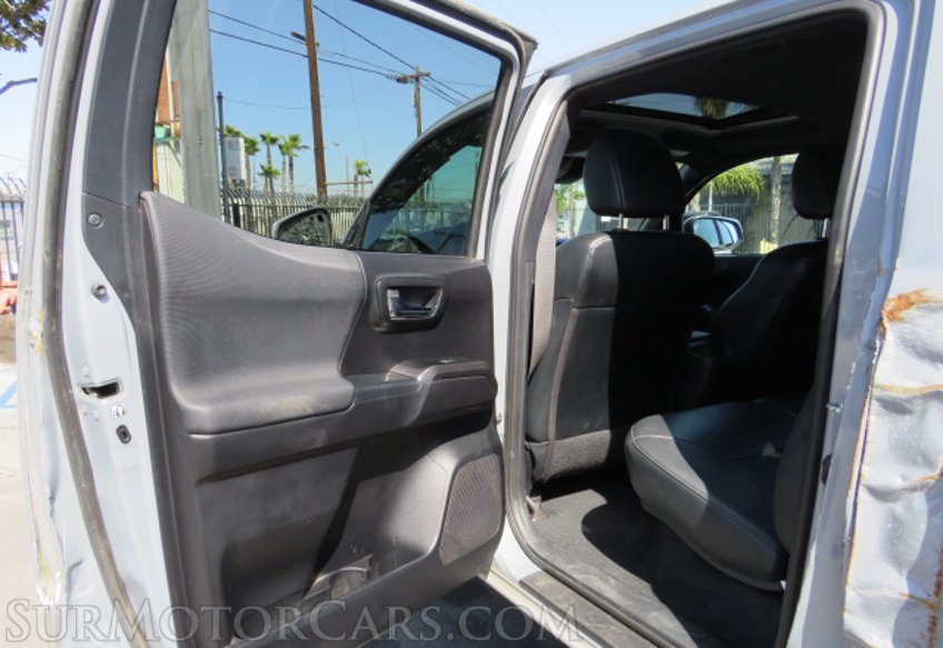 2019 Toyota Tacoma 4WD - Image 28