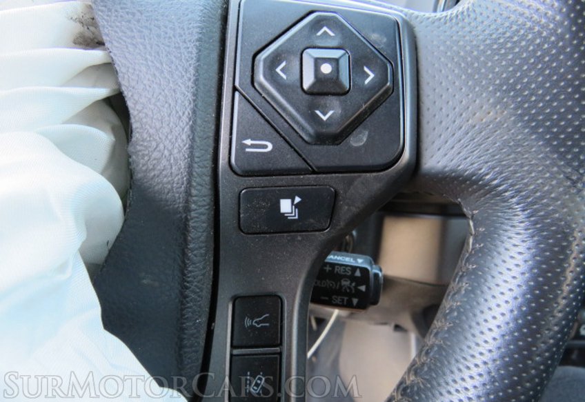 2019 Toyota Tacoma 4WD - Image 41