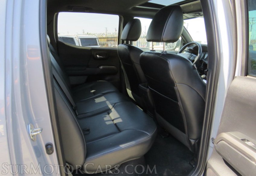 2019 Toyota Tacoma 4WD - Image 31