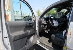 2019 Toyota Tacoma 4WD - Image 22