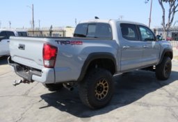 2019 Toyota Tacoma 4WD - Image 7