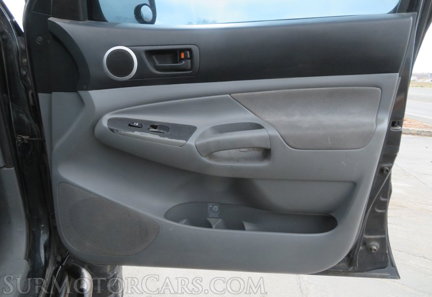 2007 Toyota Tacoma - Image 29