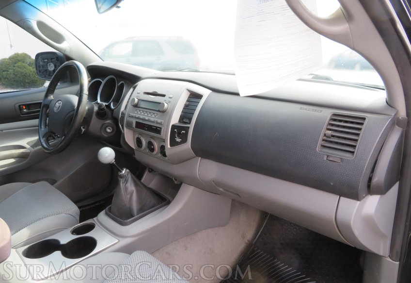 2007 Toyota Tacoma - Image 16