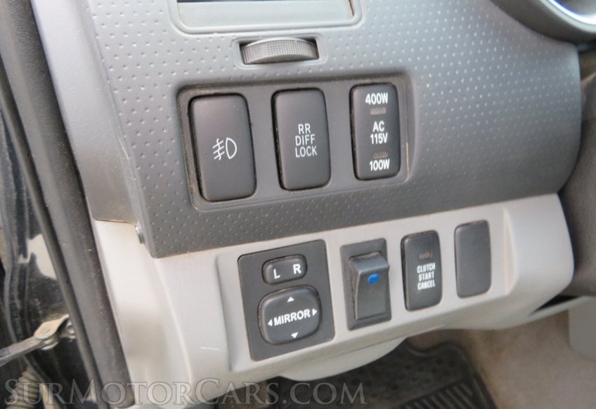 2007 Toyota Tacoma - Image 24