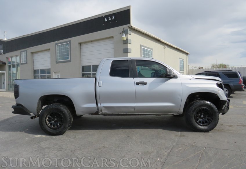 2014 Toyota Tundra 4WD Truck - Image 8