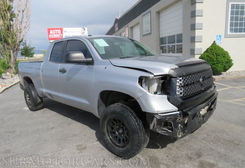 2014 Toyota Tundra 4WD Truck - Image 4