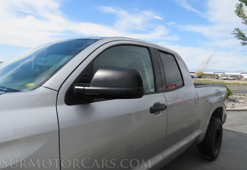 2014 Toyota Tundra 4WD Truck - Image 13