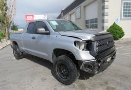 2014 Toyota Tundra 4WD Truck - Image 4