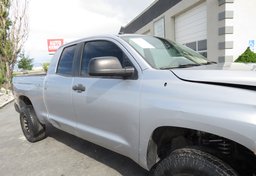 2014 Toyota Tundra 4WD Truck - Image 14