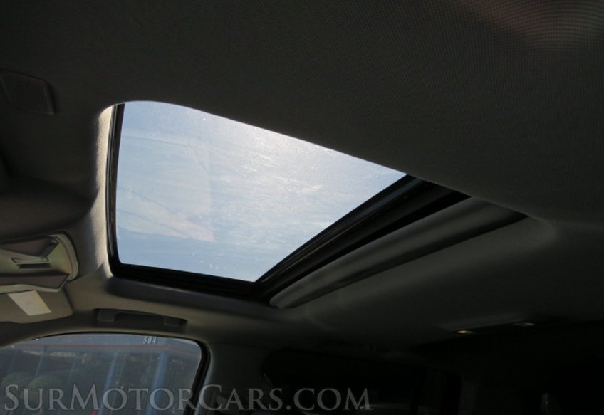 2019 Cadillac Escalade ESV - Image 20