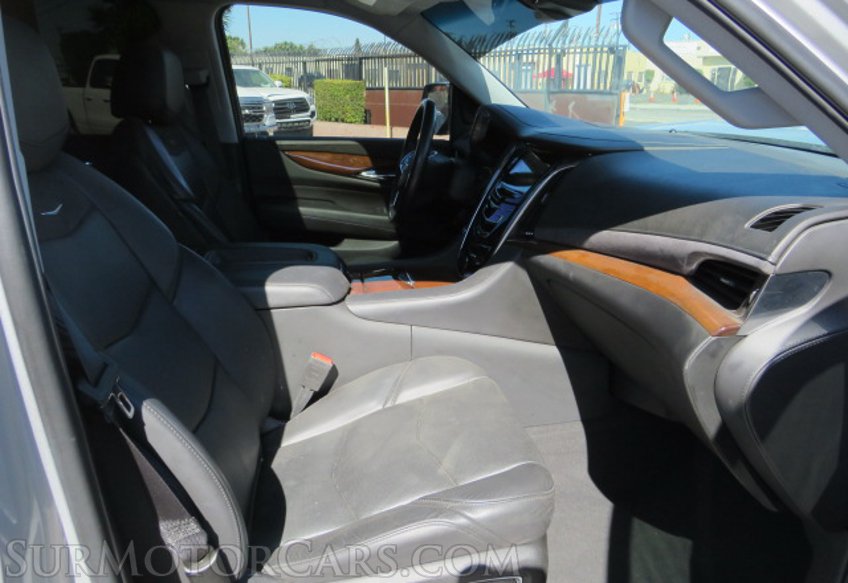 2019 Cadillac Escalade ESV - Image 26