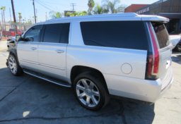 2019 Cadillac Escalade ESV - Image 10