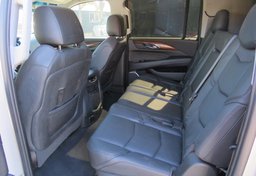 2019 Cadillac Escalade ESV - Image 29