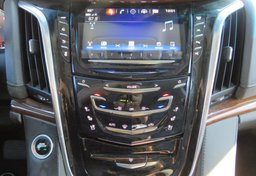 2019 Cadillac Escalade ESV - Image 37