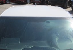 2018 Chevrolet Camaro - Image 13