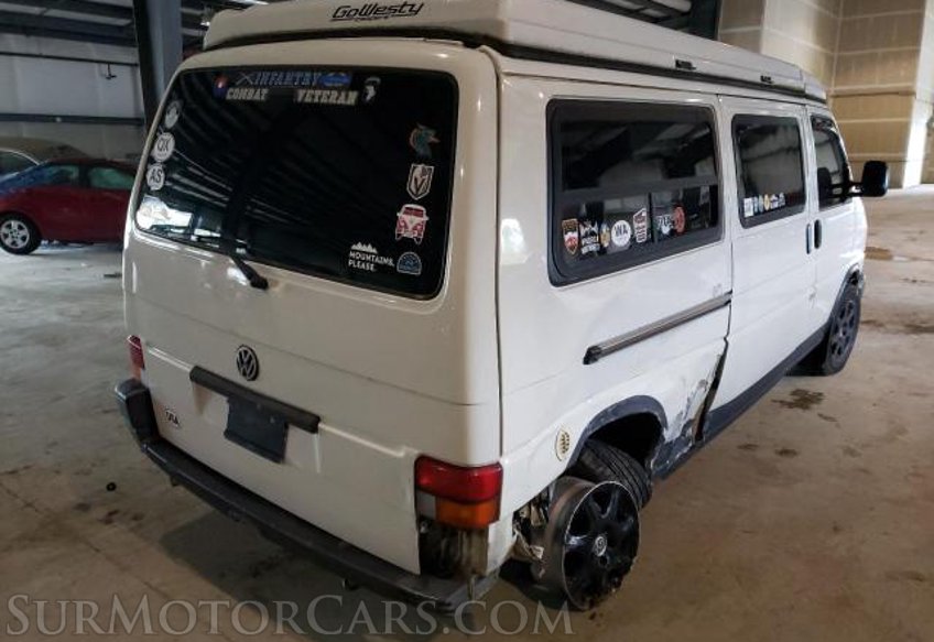 1995 Volkswagen Eurovan - Image 4