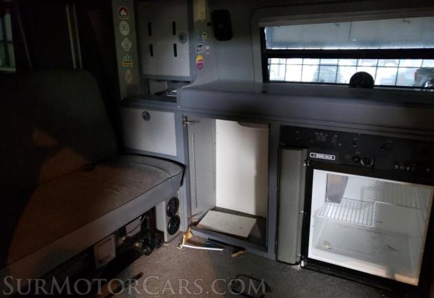 1995 Volkswagen Eurovan - Image 6