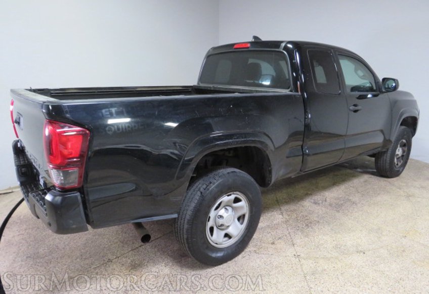 2019 Toyota Tacoma - Image 9