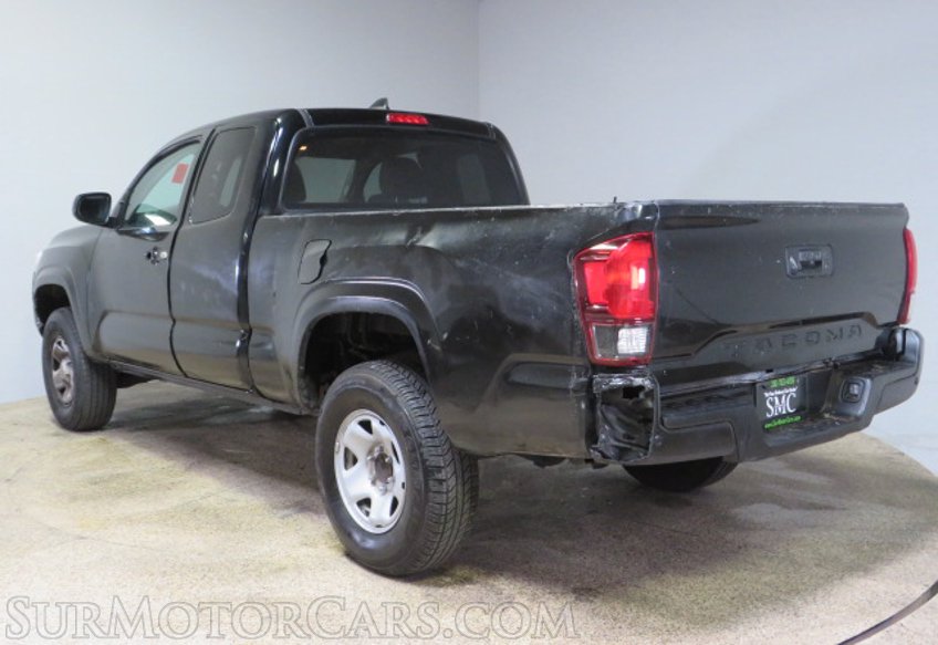 2019 Toyota Tacoma - Image 8