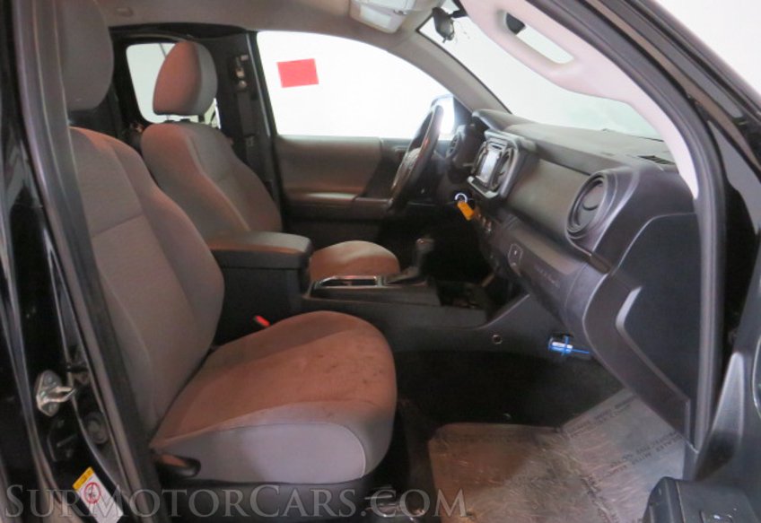 2019 Toyota Tacoma - Image 24