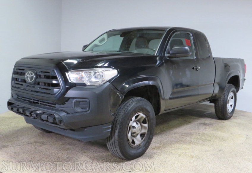 2019 Toyota Tacoma - Image 4