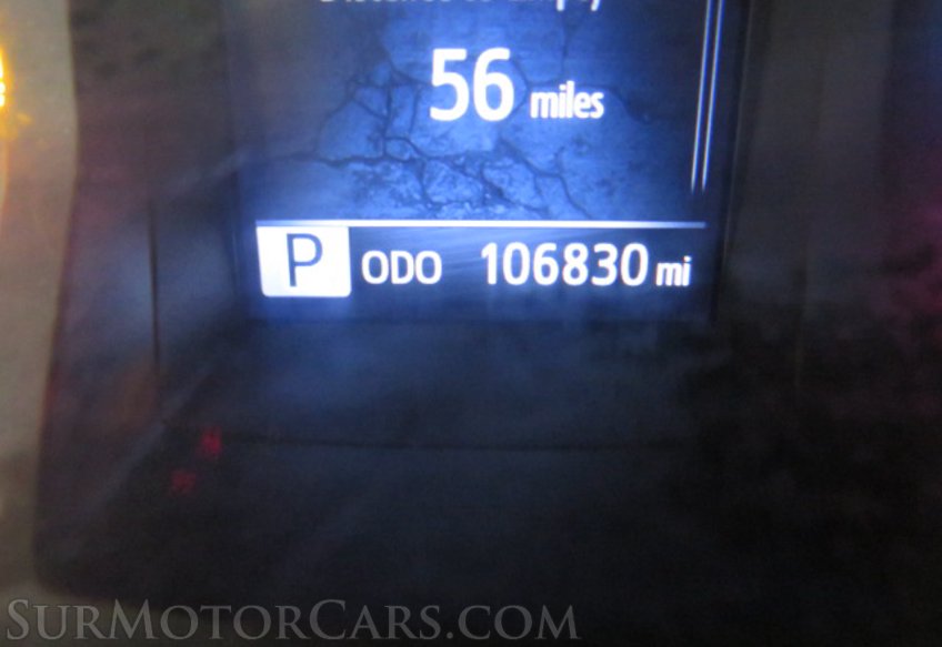 2019 Toyota Tacoma - Image 32