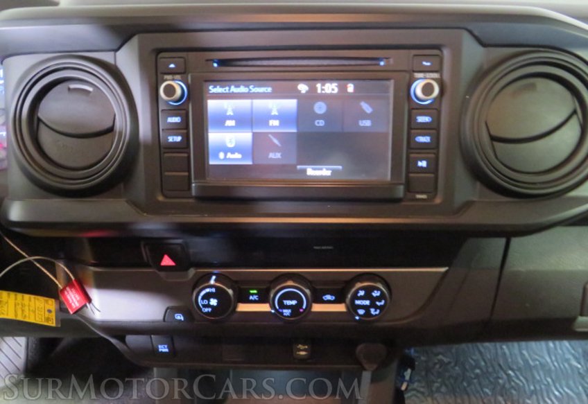 2019 Toyota Tacoma - Image 34