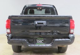 2019 Toyota Tacoma - Image 11