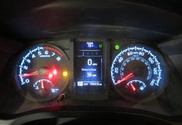 2019 Toyota Tacoma - Image 31