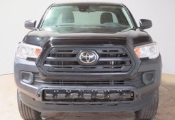 2019 Toyota Tacoma - Image 12