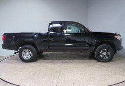 2019 Toyota Tacoma - Image 6