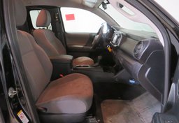 2019 Toyota Tacoma - Image 24