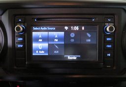 2019 Toyota Tacoma - Image 35