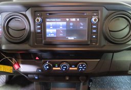 2019 Toyota Tacoma - Image 34